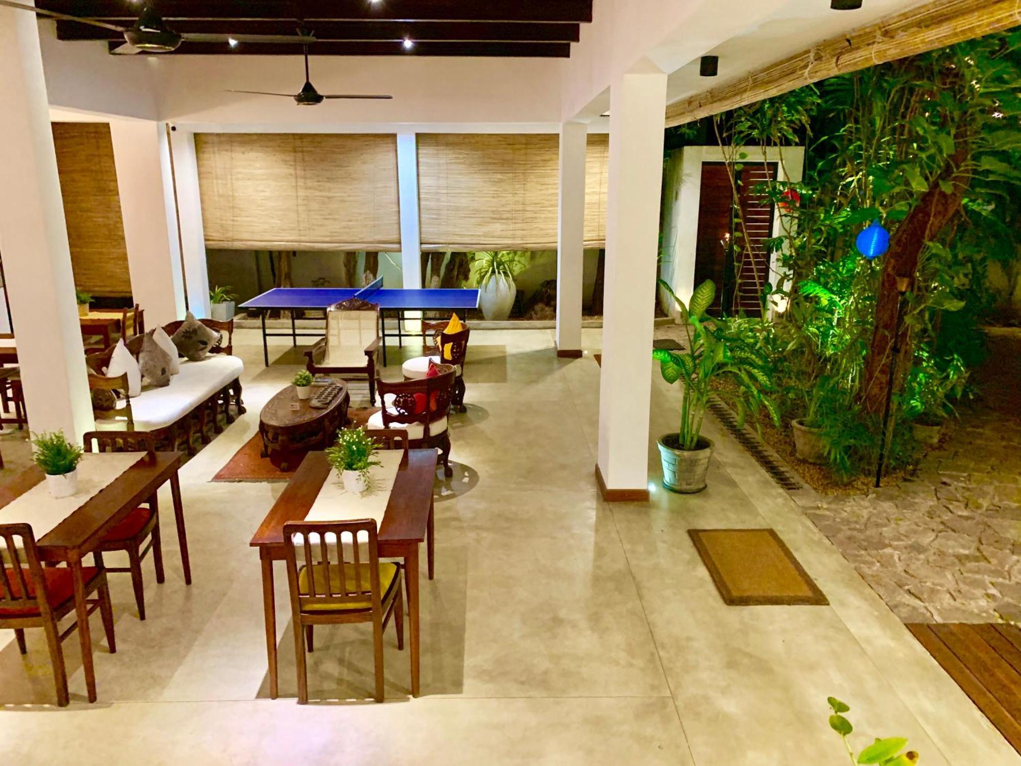 Sayura House Hotel Kolombo Bagian luar foto