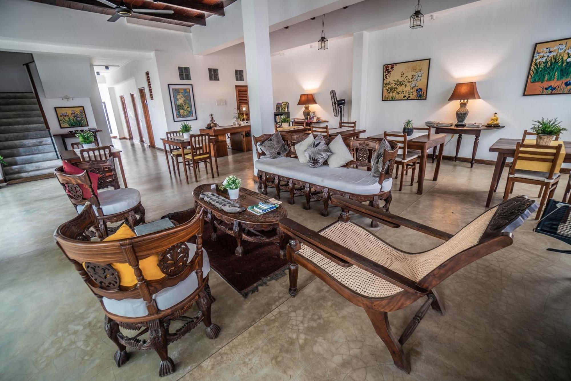Sayura House Hotel Kolombo Bagian luar foto