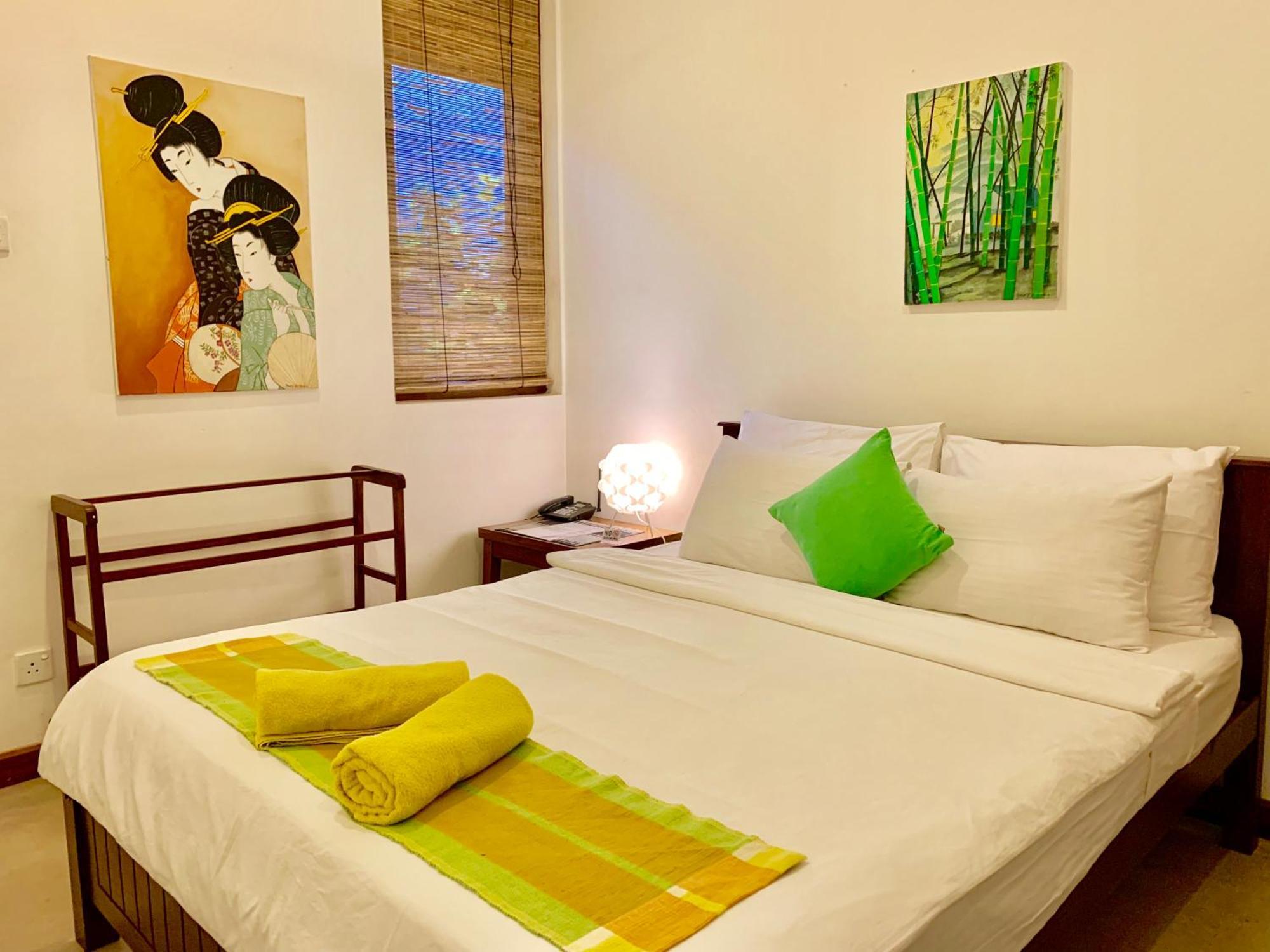 Sayura House Hotel Kolombo Bagian luar foto
