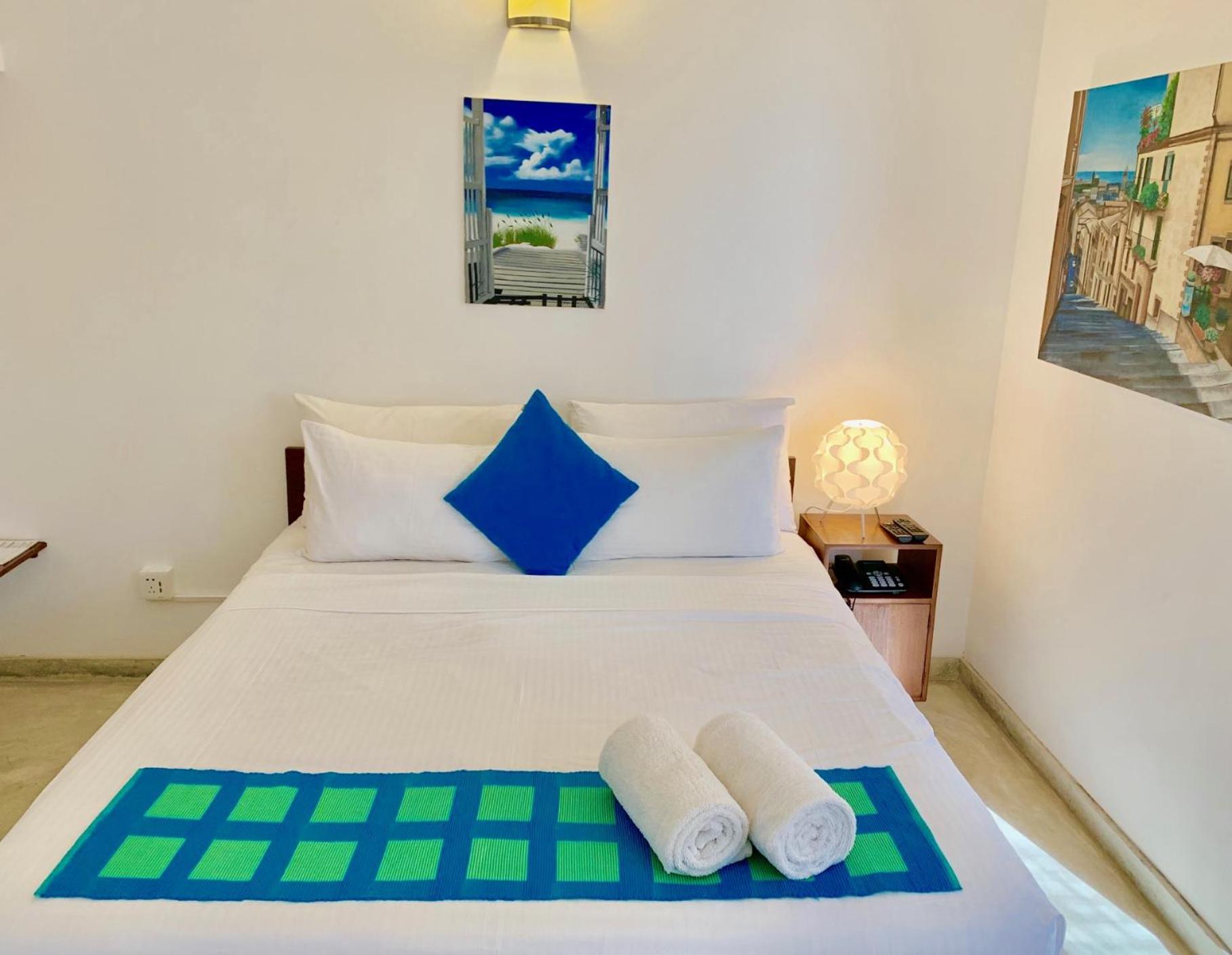 Sayura House Hotel Kolombo Bagian luar foto