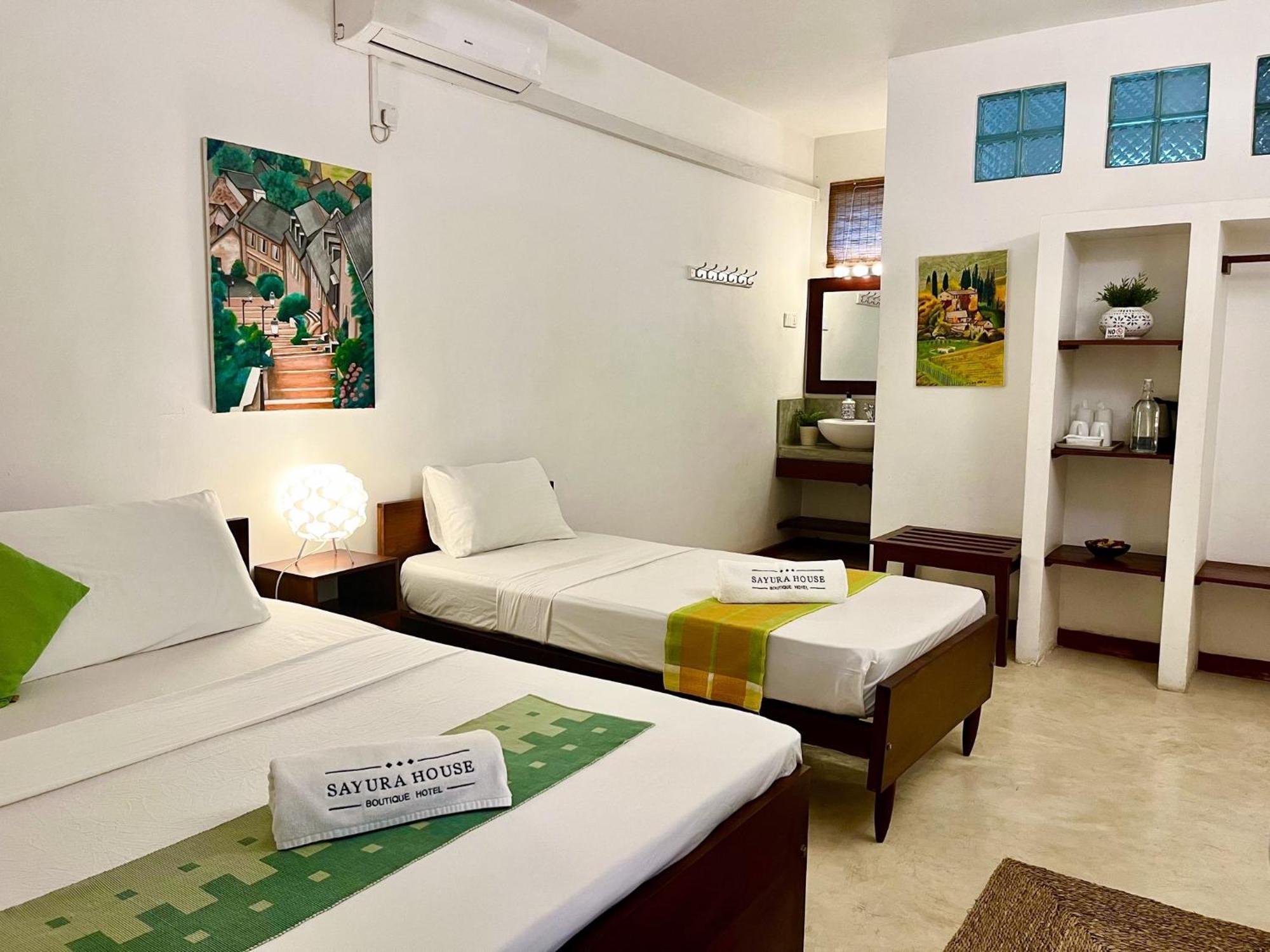 Sayura House Hotel Kolombo Bagian luar foto