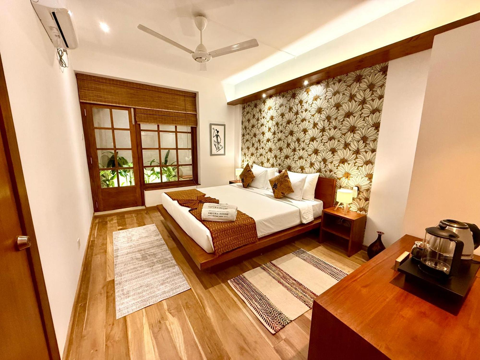 Sayura House Hotel Kolombo Bagian luar foto